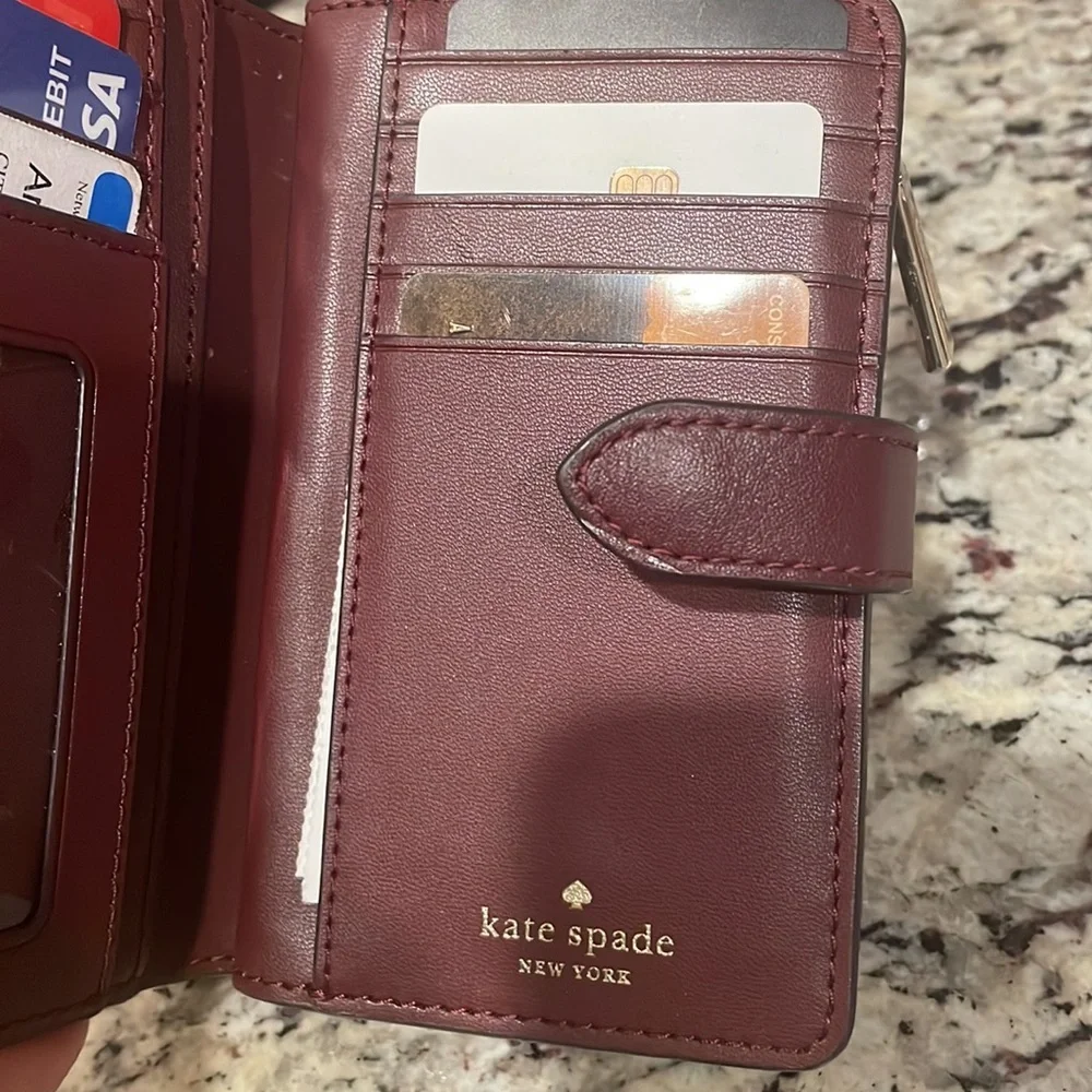 Kate Spade Wallet - Picture 3 of 8
